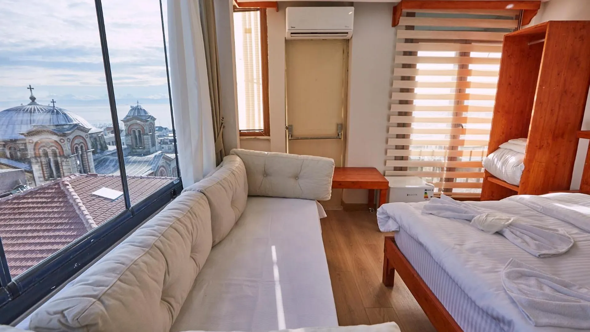 Sabina Hotel Near Grand Bazaar, City Center Istanbul Turkey