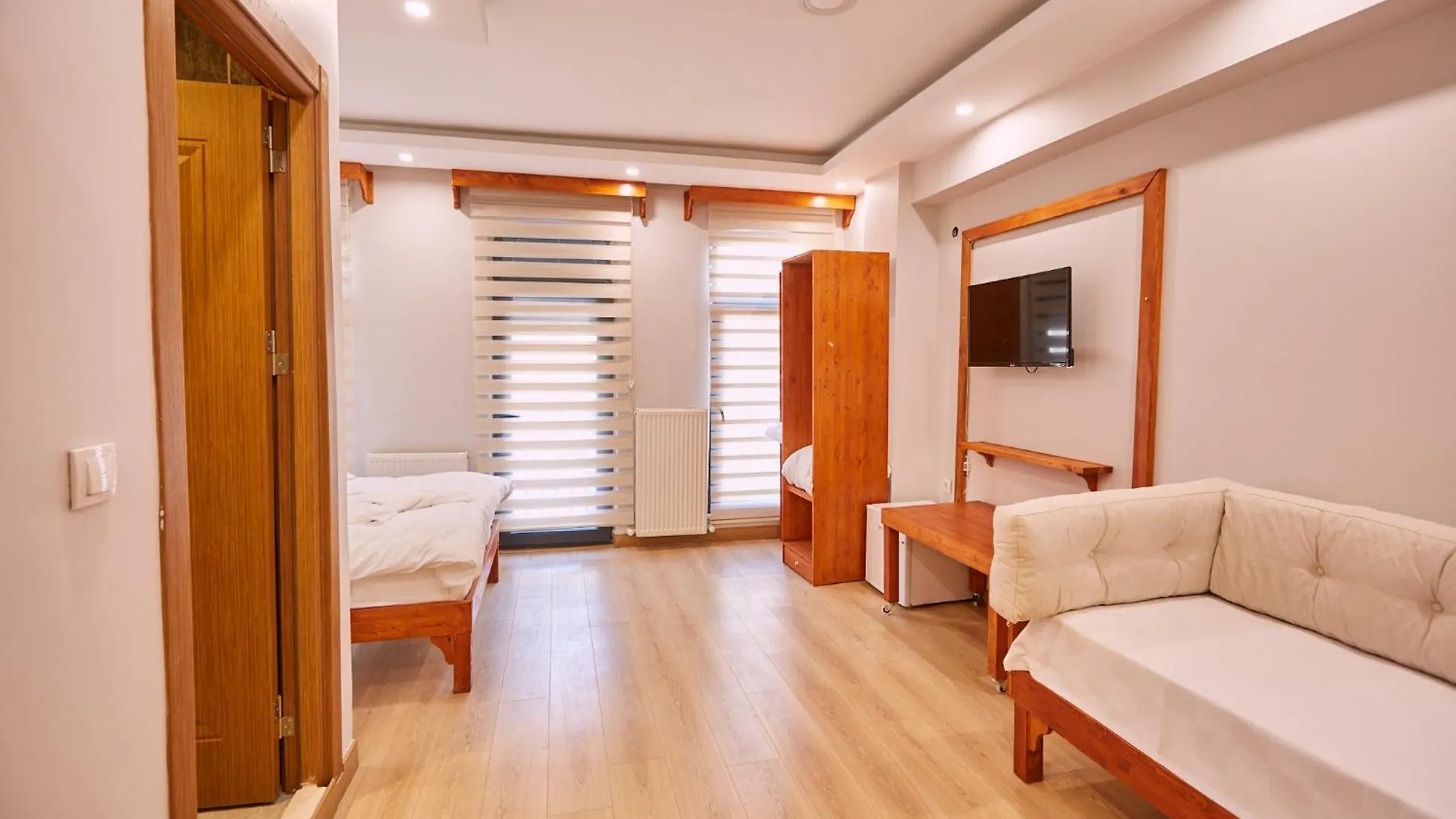 Sabina Hotel Near Grand Bazaar, City Center Istanbul Turkey