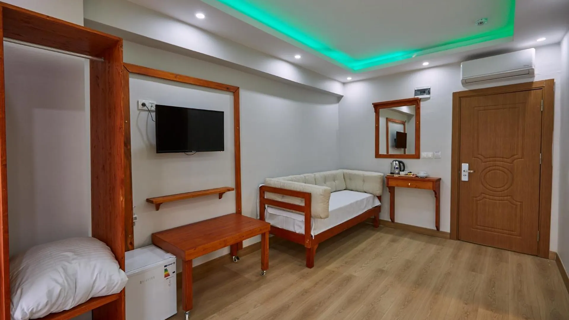Sabina Hotel Near Grand Bazaar, City Center Istanbul 3*,