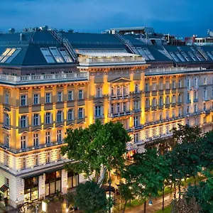 Grand 5* Wien
