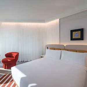 Hotel Mondrian 